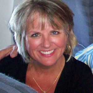 Meet your Posher, Leeann